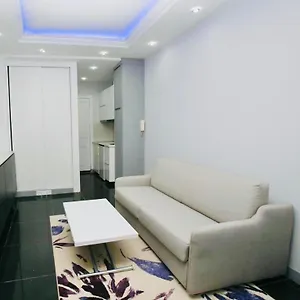Coquet En Plein Coeur De Montmartre Appartement