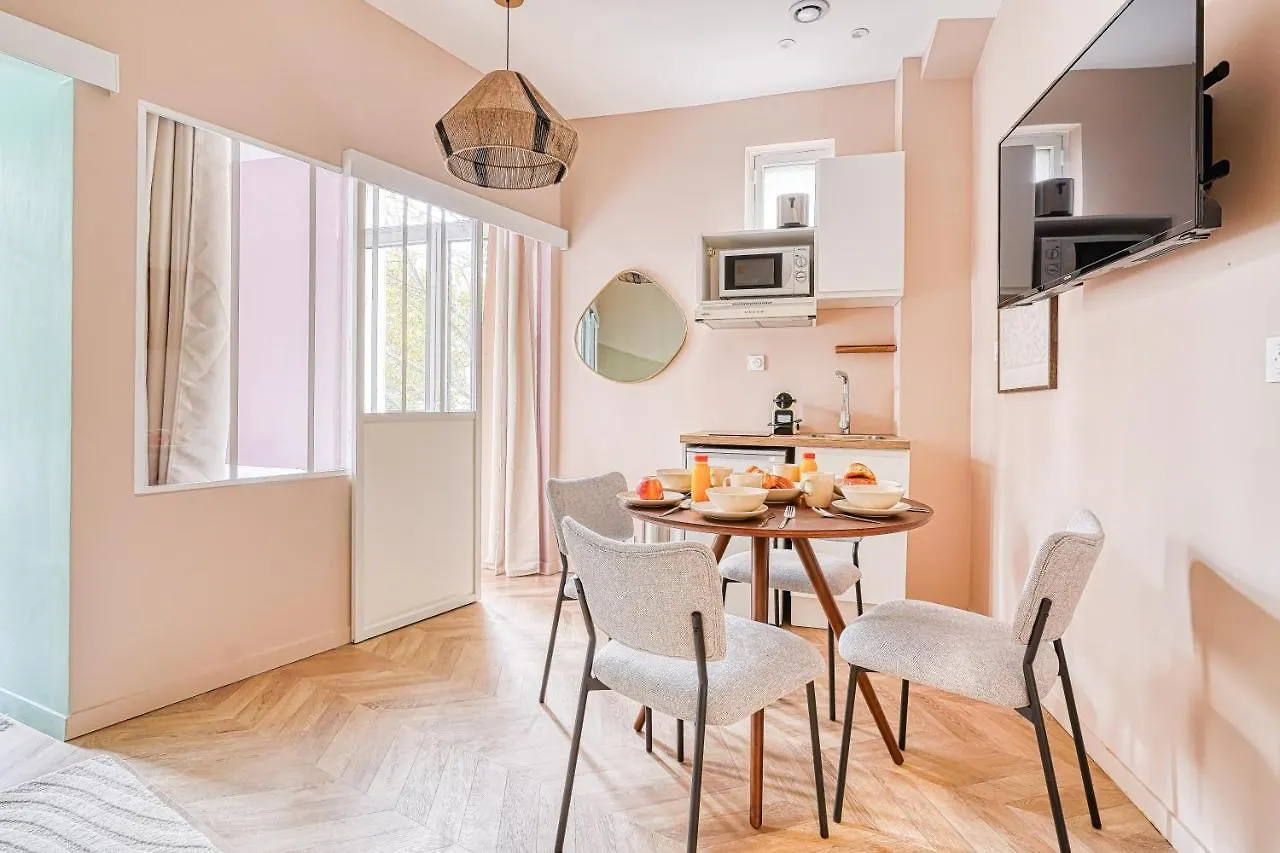 Appartement Proche Parc Monceau #17Eme #Arcdetriomphe - Gourgaud Paris